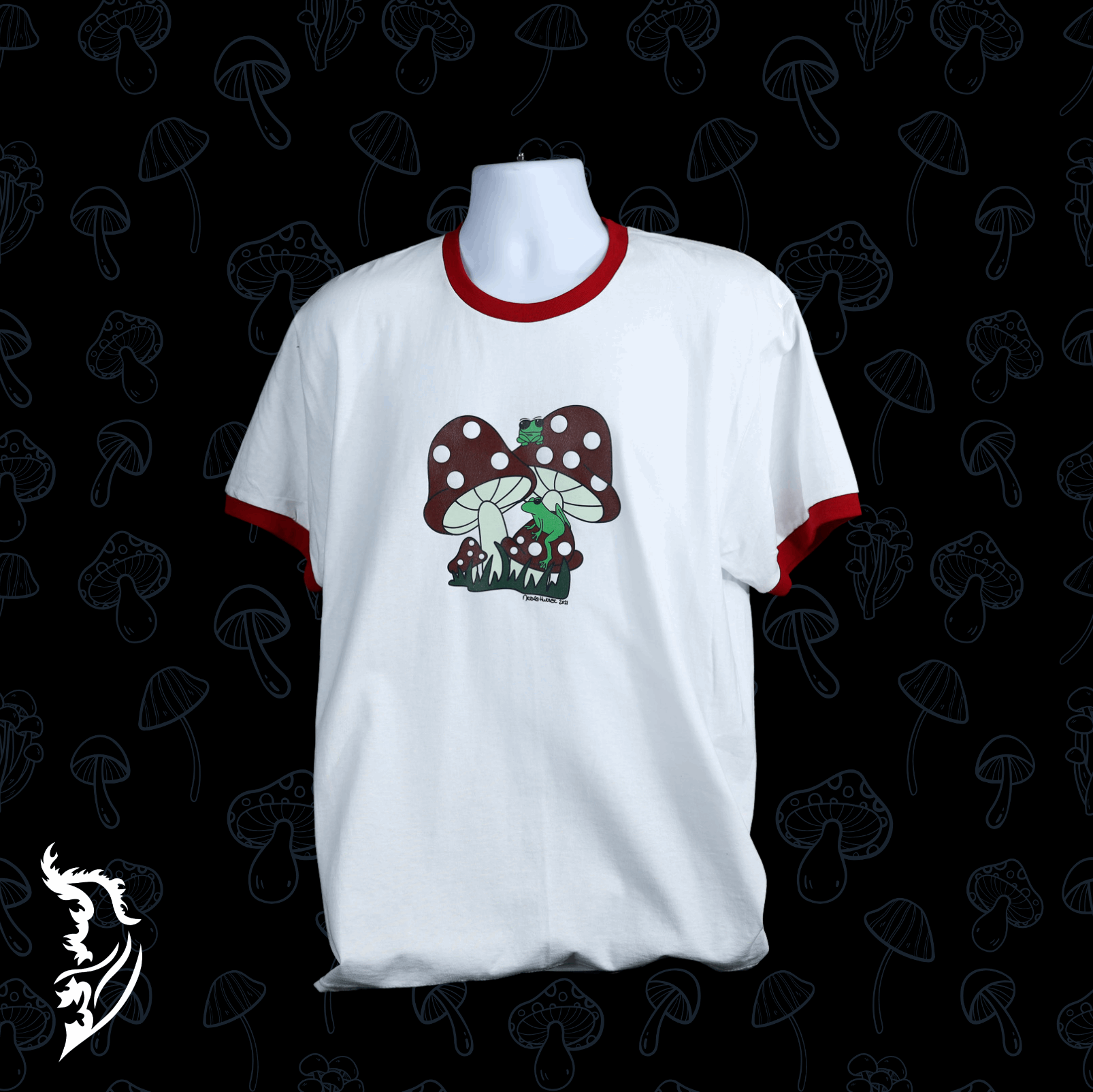 Mushroom & Frogs Hand - drawn T-Shirt
