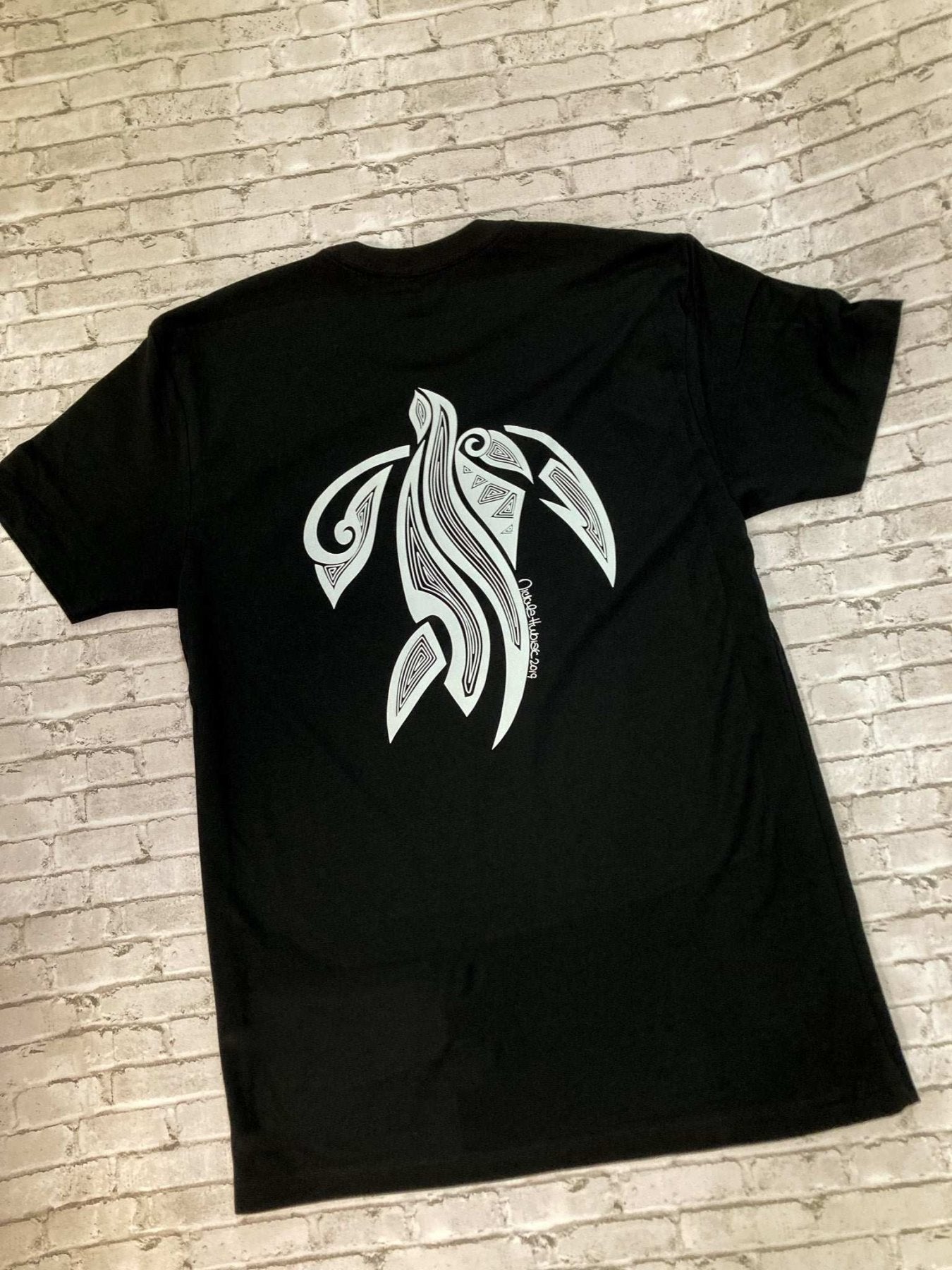 Tribal Turtle Men's T-Shirt