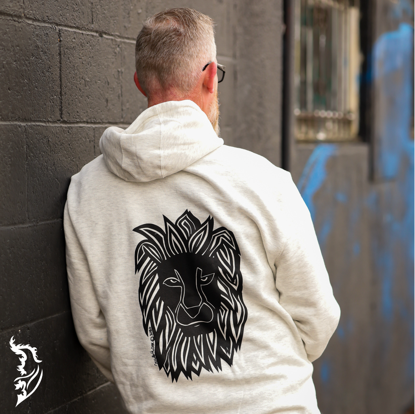 Courage Lion Hand-drawn Fleece-Lined Zip-Up Hoodie