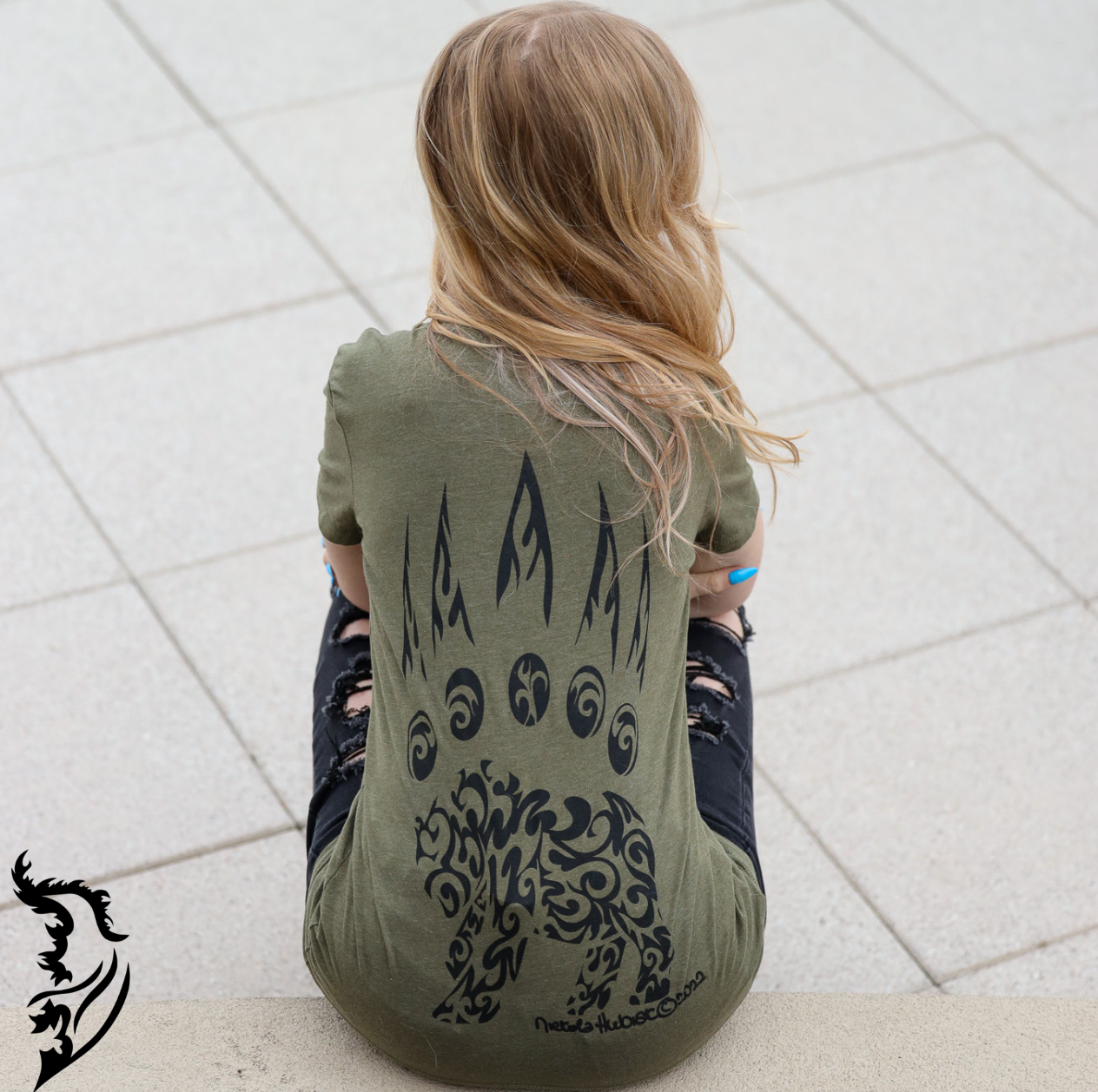 Bear Paw Hand-drawn T-Shirt | Ladies