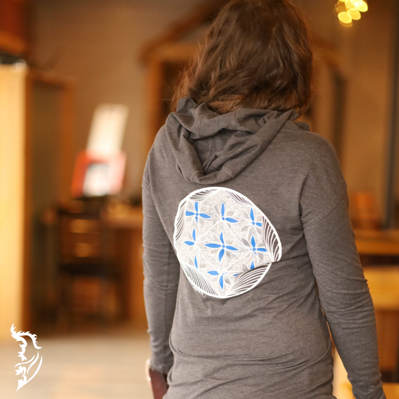 Blue Tangled Flower Hand-drawn Hooded Tee