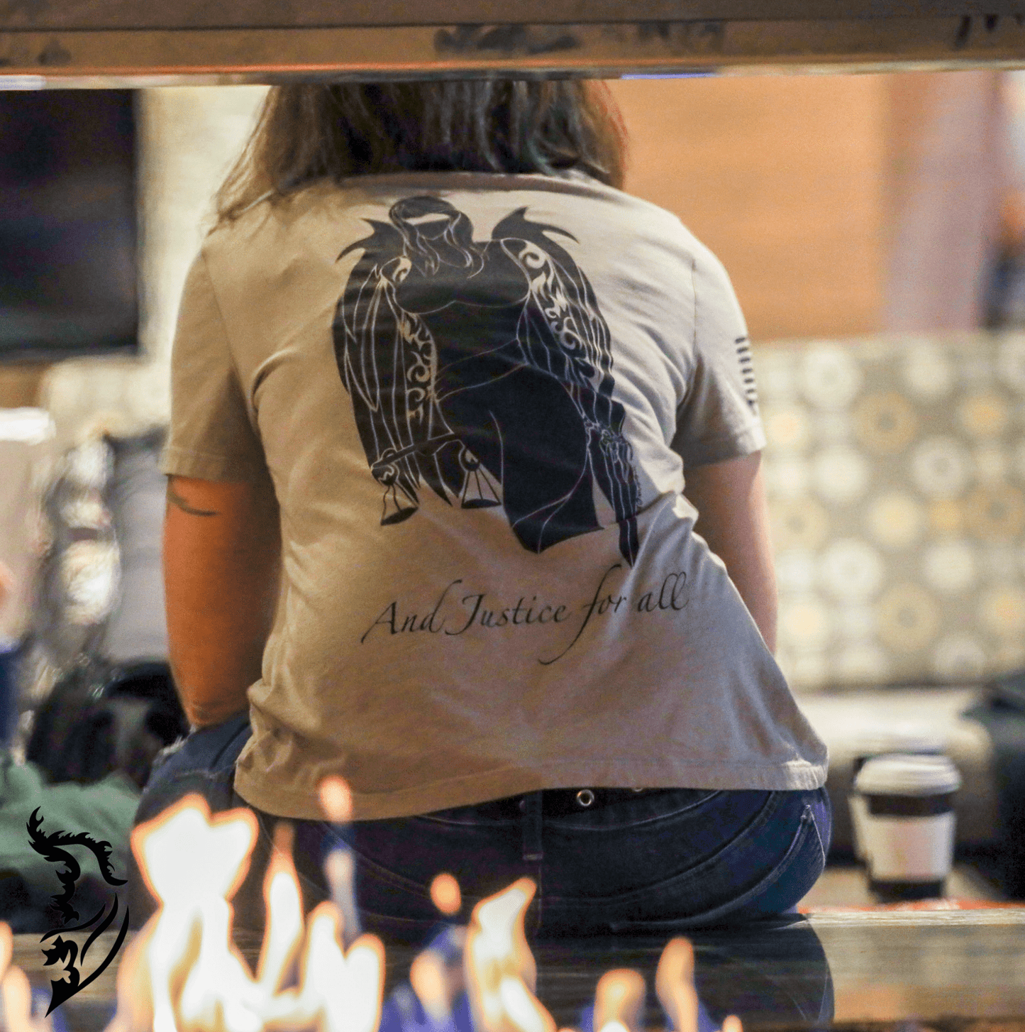 Angel of Justice Hand - drawn Ladies T-Shirt