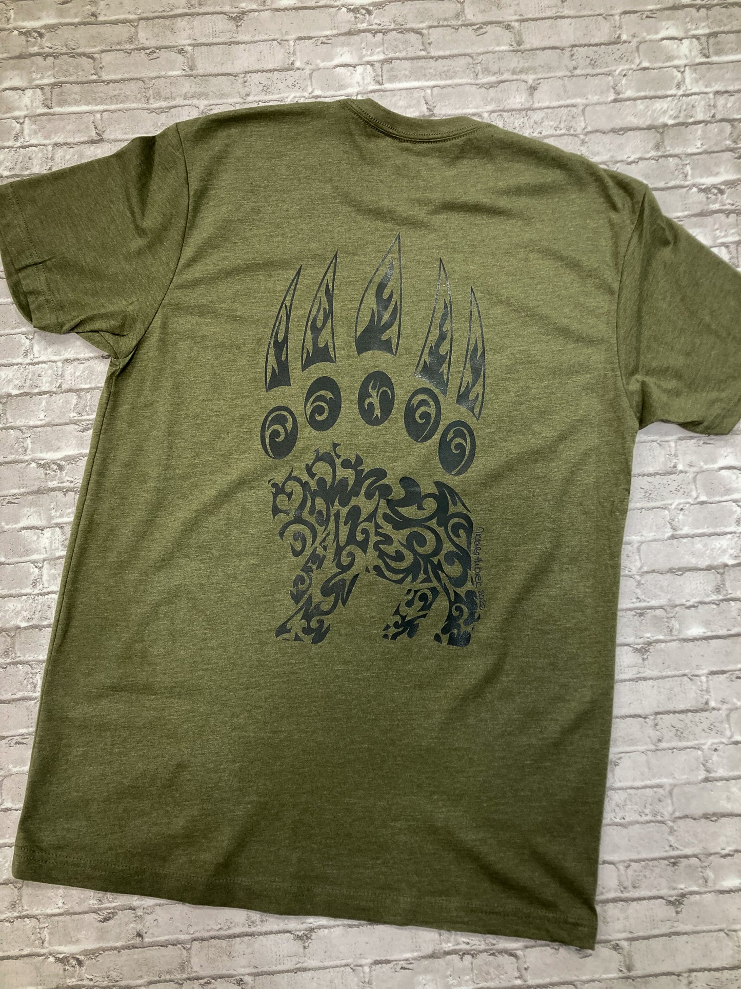 Bear Paw Hand-drawn T-Shirt | Men's