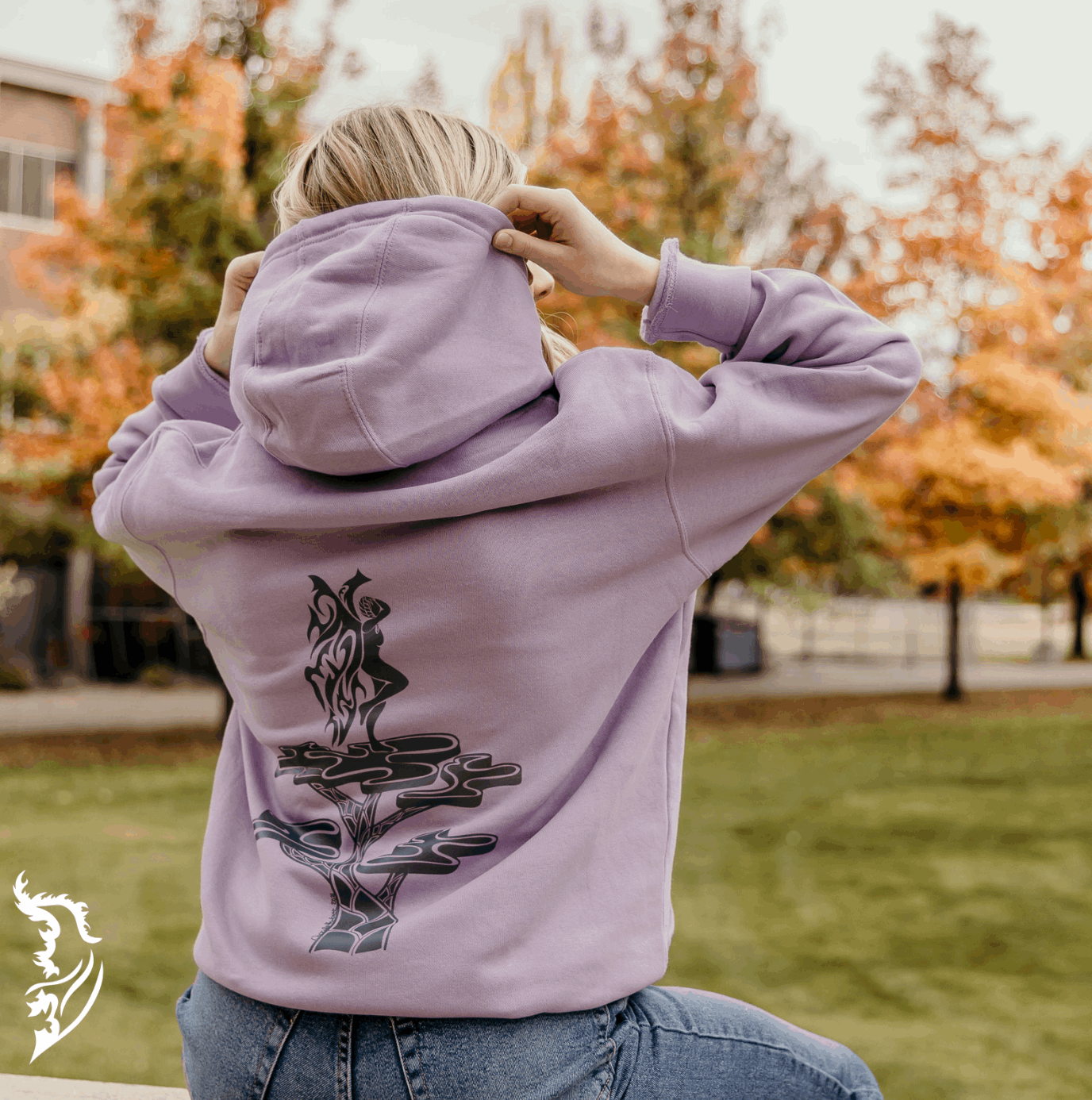 Lady on a Pedestal Hand - drawn Fleece Hoodie