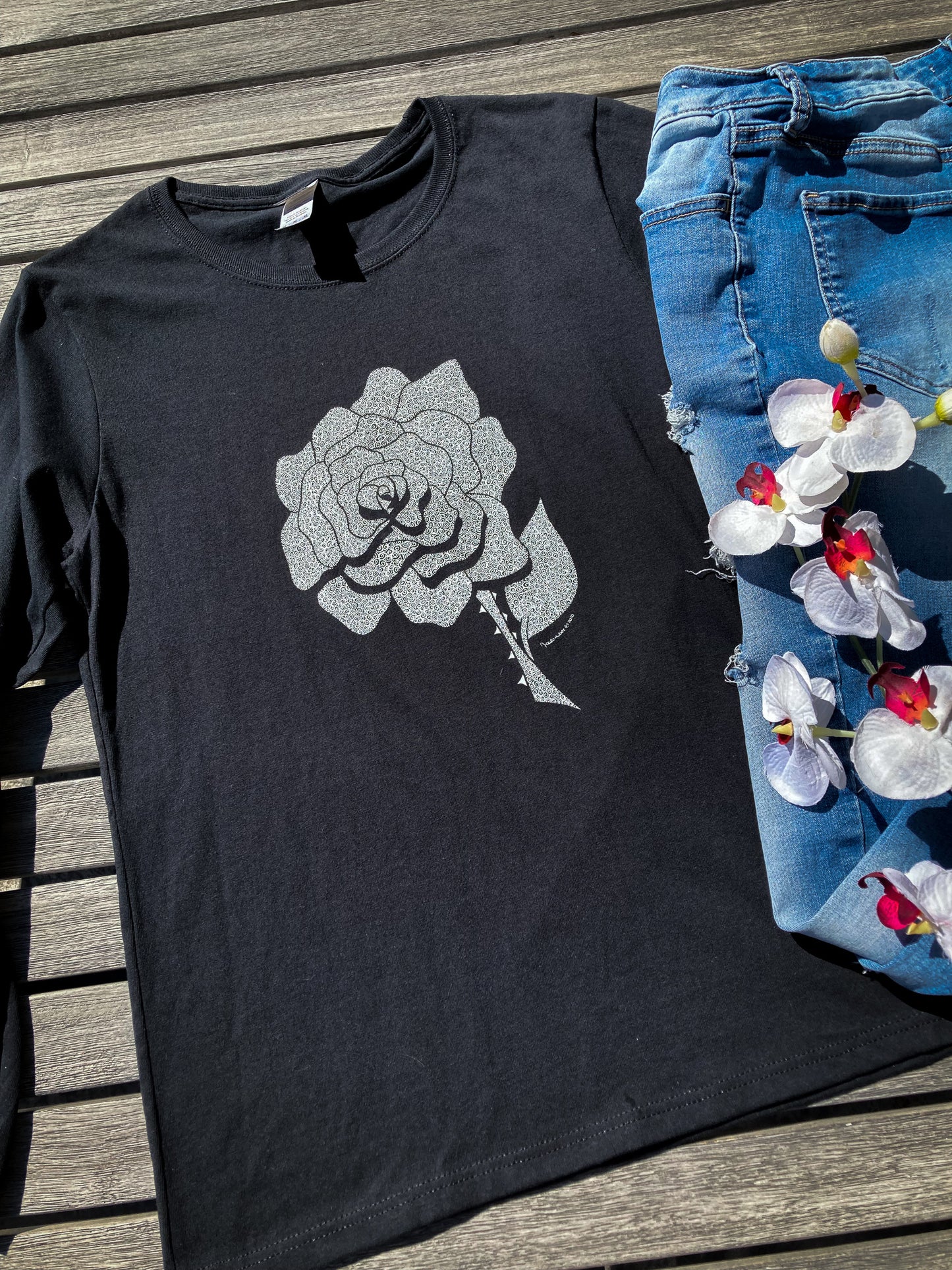 White Rose Long Sleeve | Ladies