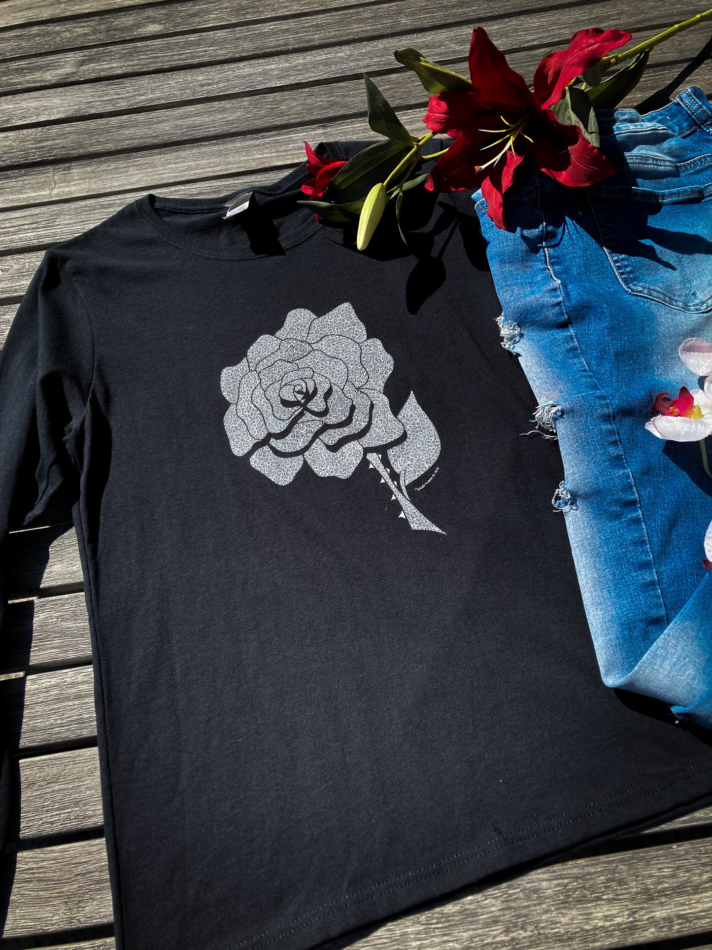 White Rose Long Sleeve | Ladies